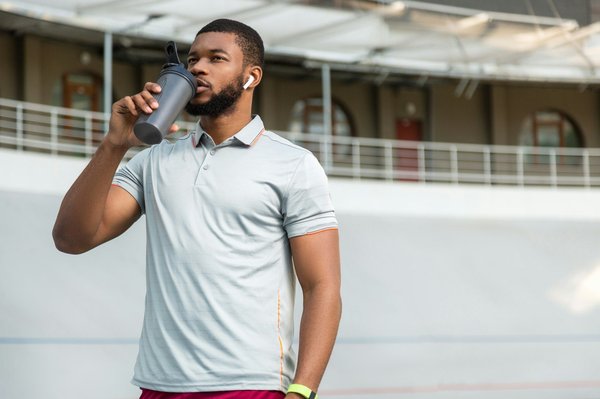 Water jug with straw: the perfect hydration companion